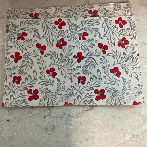 Kate Spade Floral Blockprint Placemats 13 by 19 - Picture 5 of 5